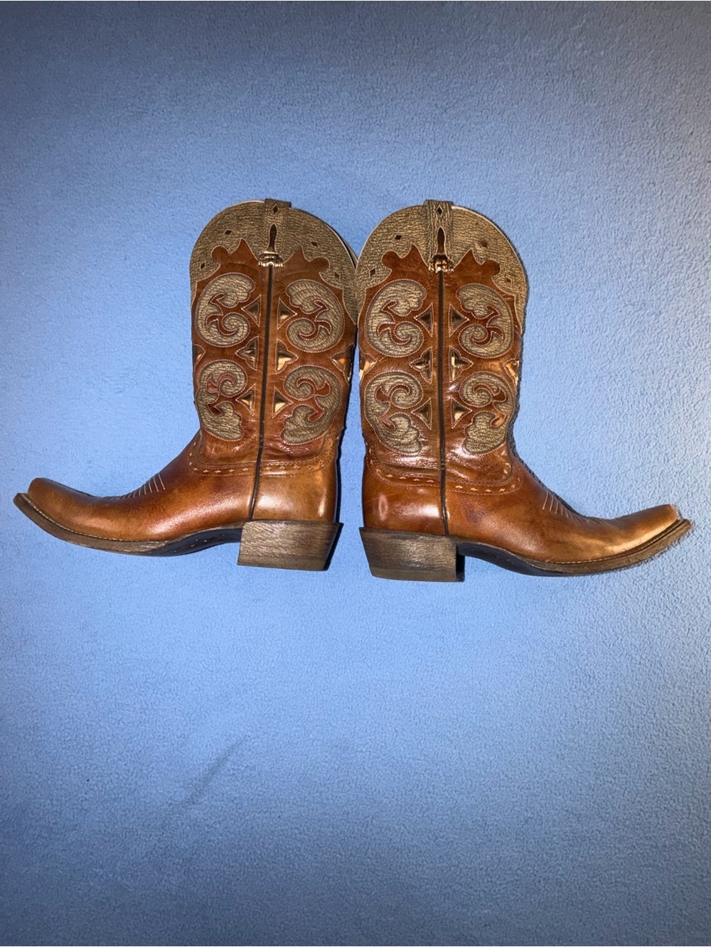 Ariat Tan Leather Western Boots with Embroidered Shaft size 5.5B
